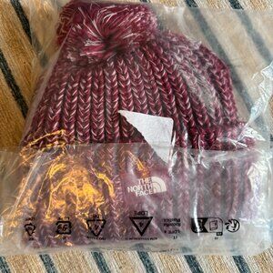 NWT North Face chunky beanie - Beetroot/Mauve/Midnight Mauve/White Dune